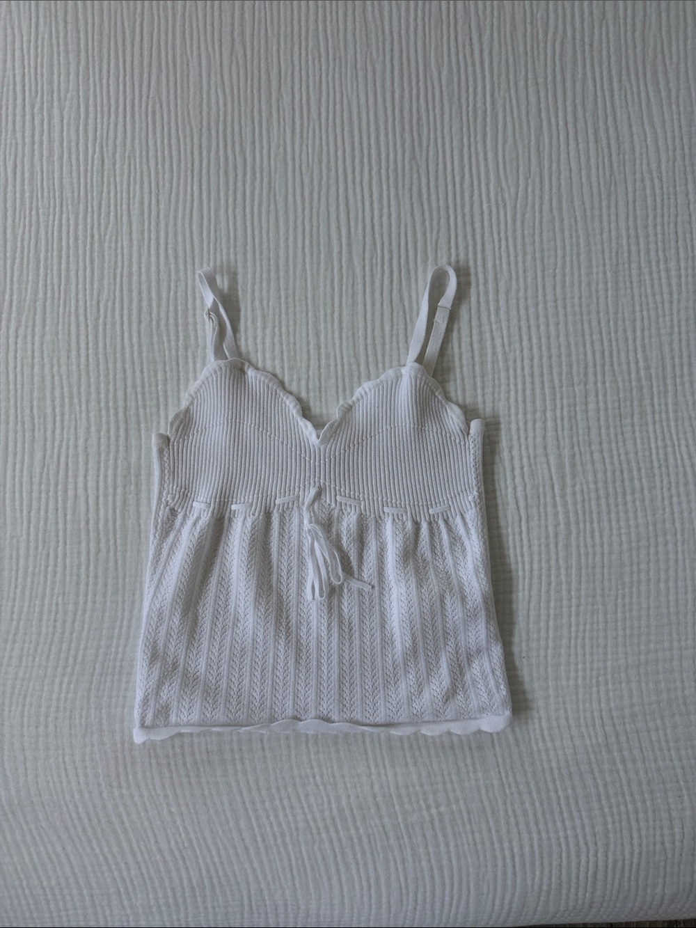 Wilfred White Knit Scallop-Trim Camisole